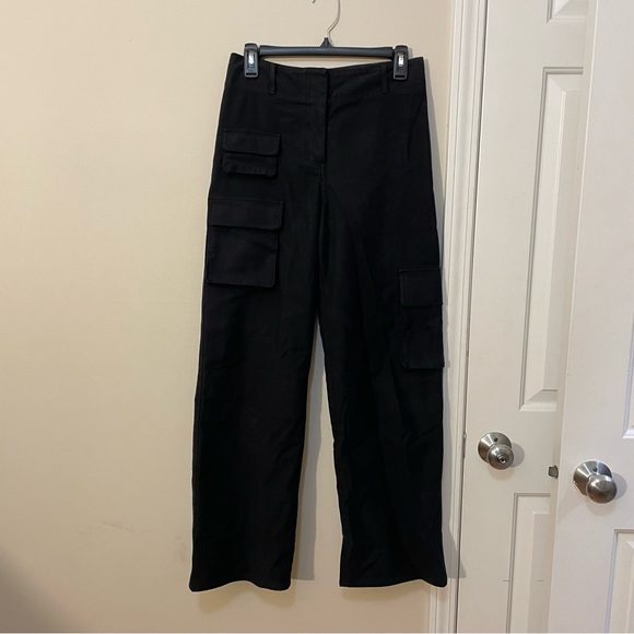 Aritzia Picture Cargo Pant Black - Picture 2 of 6